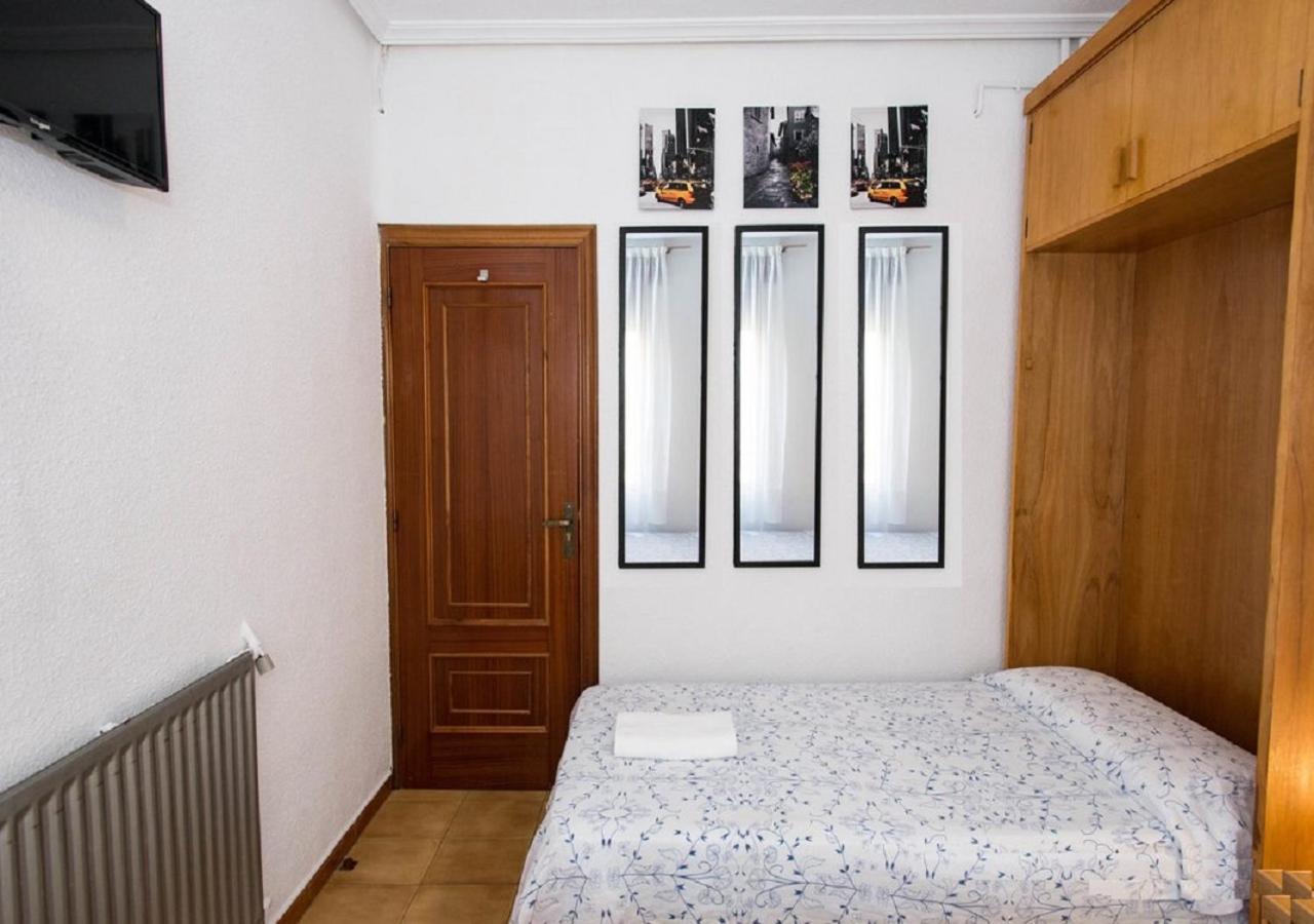 Pension Salamanque Extérieur photo