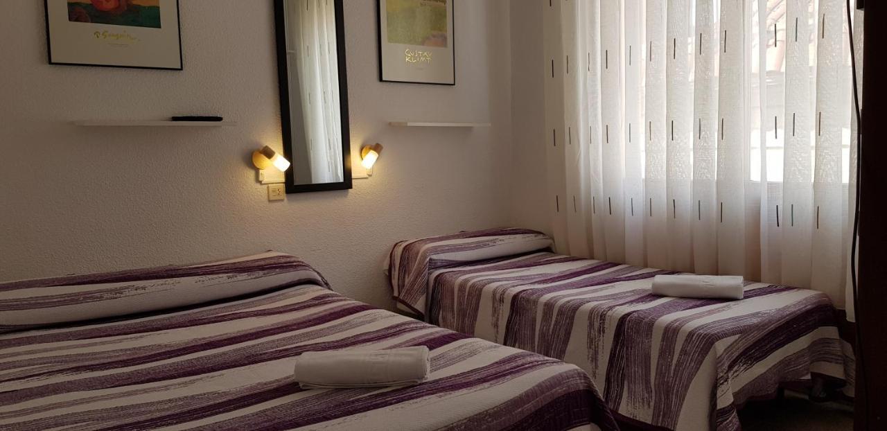 Pension Salamanque Extérieur photo