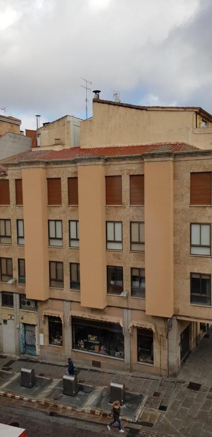 Pension Salamanque Extérieur photo