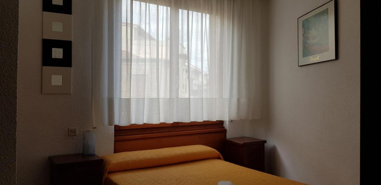 Pension Salamanque Extérieur photo
